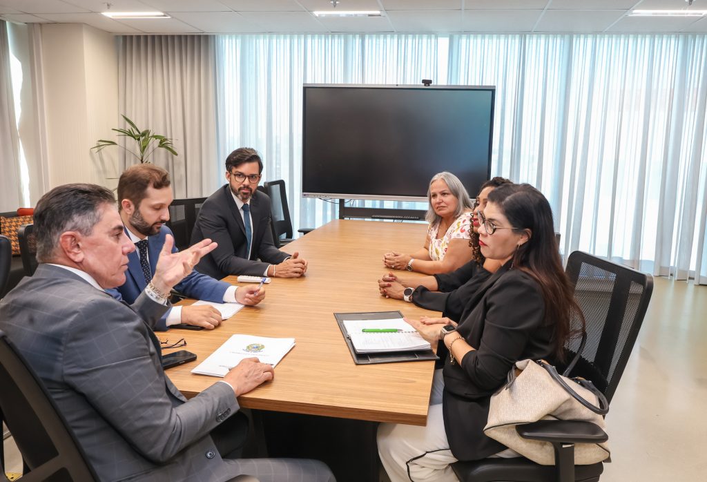 Presidente do TJBA recebe visita institucional da Defensora Pública Geral do Estado