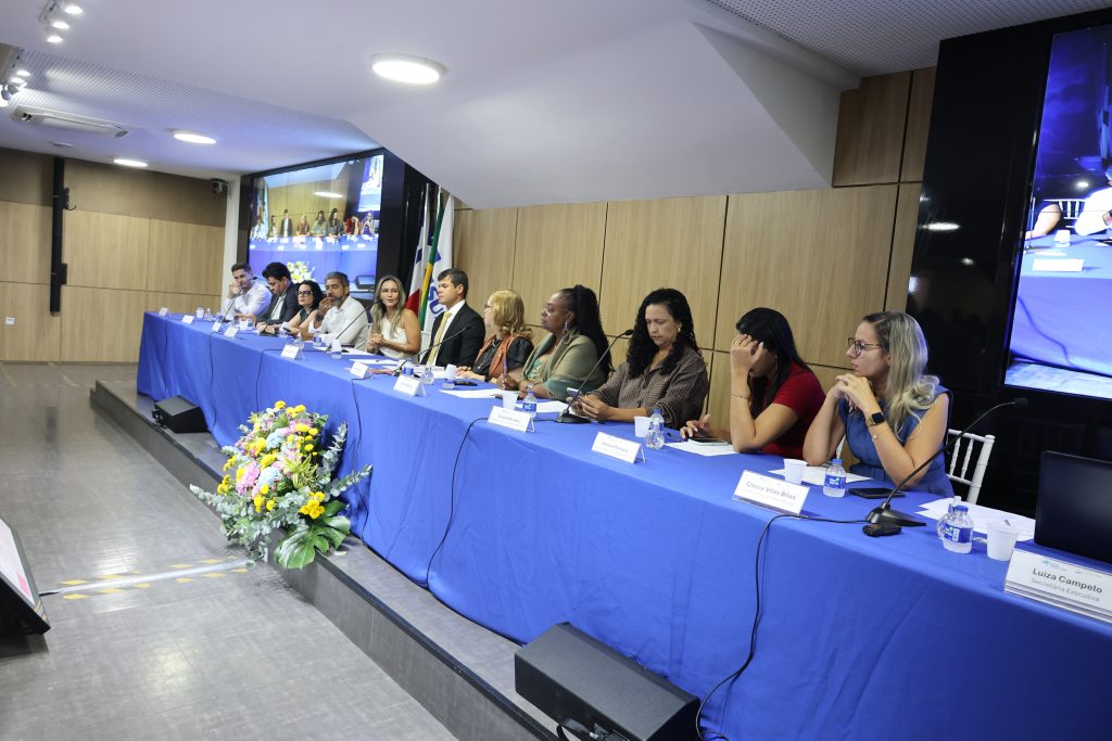 Aplicativo TJBA Zela é apresentado a secretários municipais de saúde   