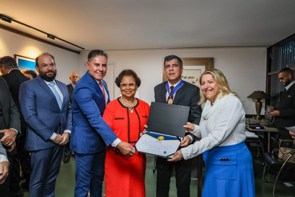 06-04-2026 - Posse Des. Paulo Jorge (TRE-BA)  