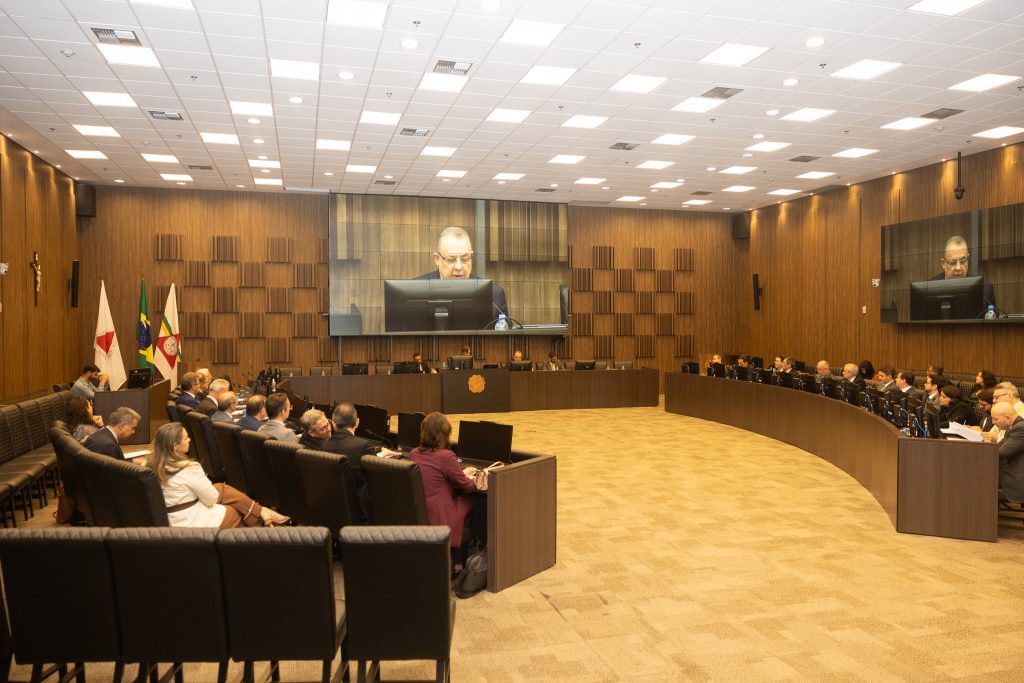 Desembargador Geder Gomes preside reunião do Conasup em Minas Gerais, é homenageado e participa de encontros importantes para discussão sobre Execução Penal e Alternativas Penais