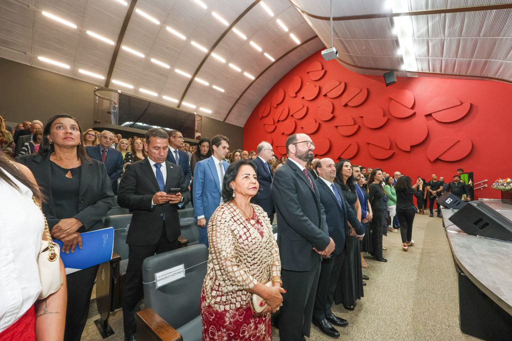 Presidente do TJBA destaca a importância do TRE para a democracia em posse do dirigente da Corte Eleitoral     