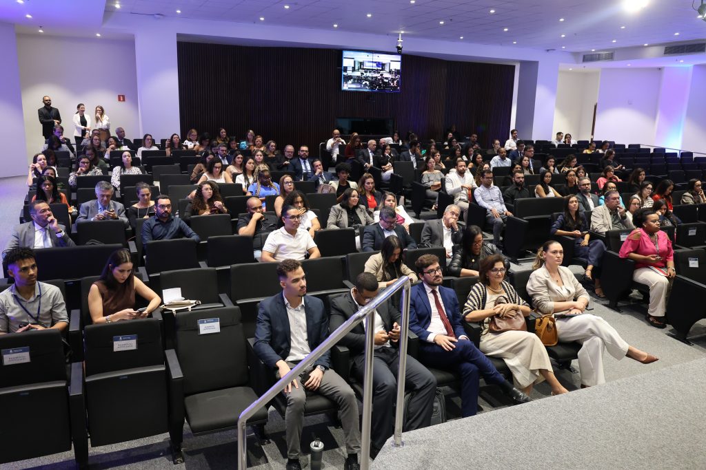 Evento no TJBA fortalece debate sobre direitos do cidadão na relação médico-paciente   