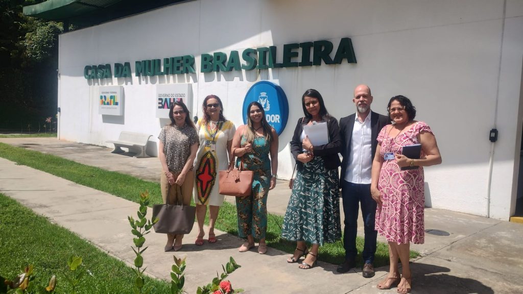 24/04/2026 - COPAMSD Visita a 5ª Vara de Violência Doméstica e Familiar contra a Mulher de Salvador    