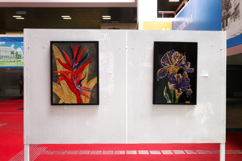 29/04/2026 - Exposição Átrio TJBA - Entre Luz e Essência - Maria Thereza  
