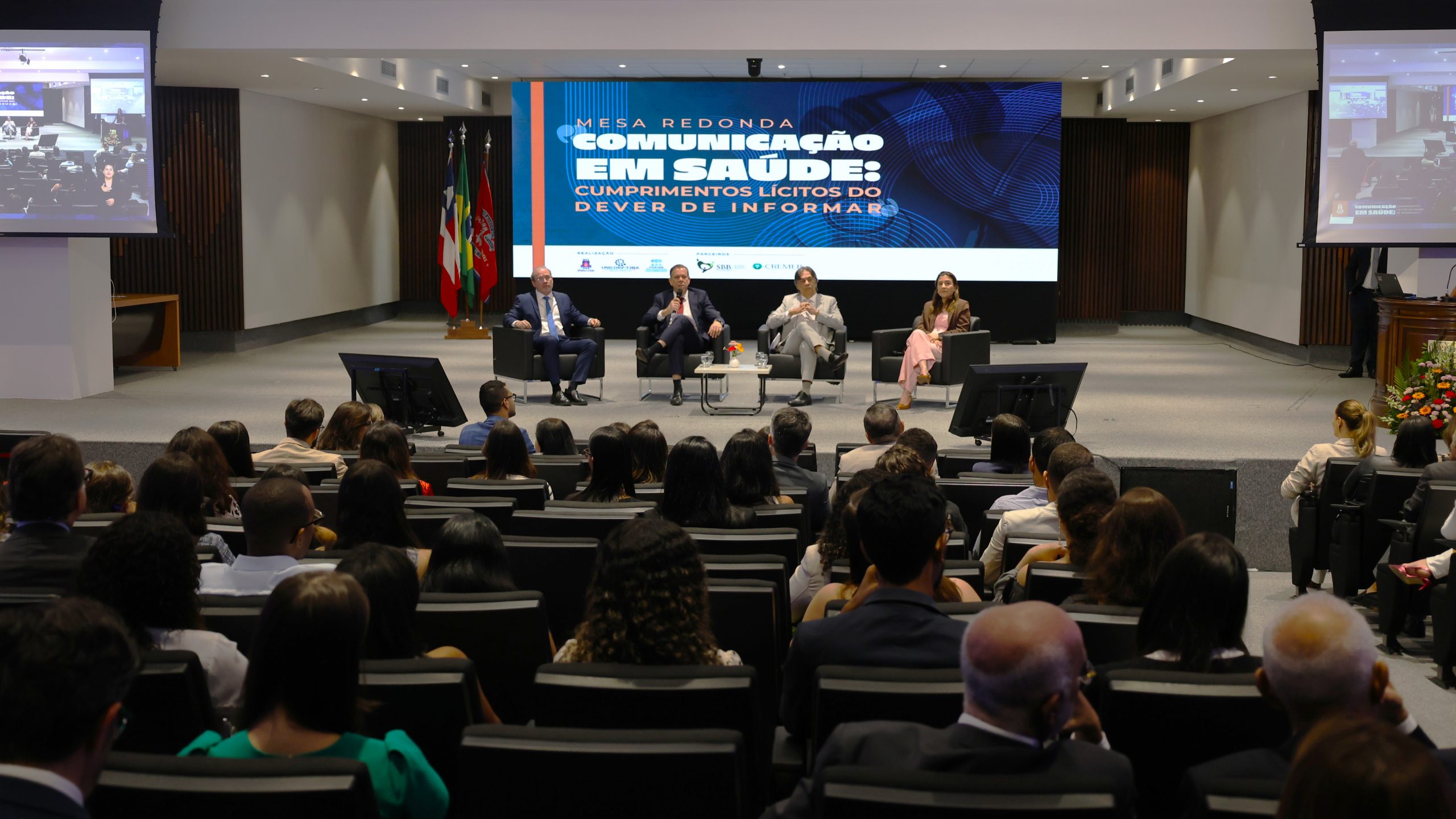 Evento no TJBA fortalece debate sobre direitos do cidadão na relação médico-paciente   