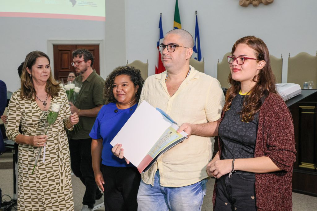 TJBA participa da entrega de certidões de óbito retificadas dos mortos e desaparecidos durante a ditadura militar   