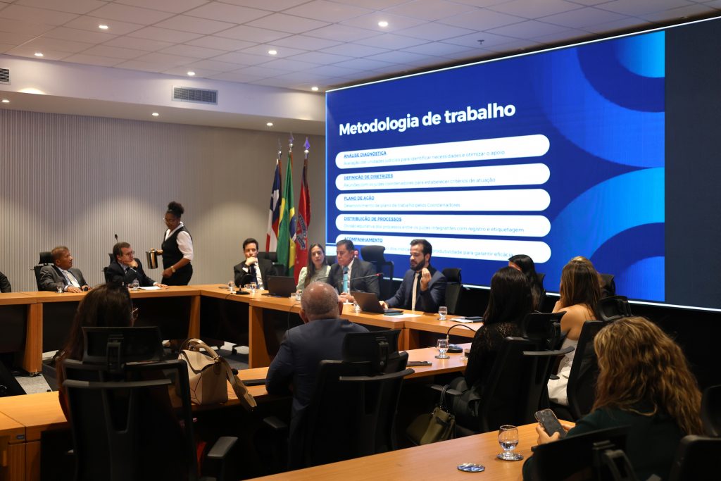 TJBA apresenta projeto que promove maior qualificação dos serviços oferecidos ao cidadão    