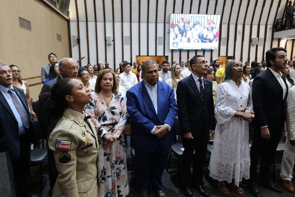 08/05/2026 - Título de Cidadã Baiana a Astrid Fontenelle  