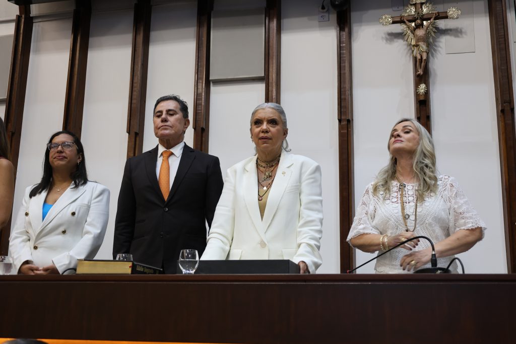 08/05/2026 - Título de Cidadã Baiana a Astrid Fontenelle  
