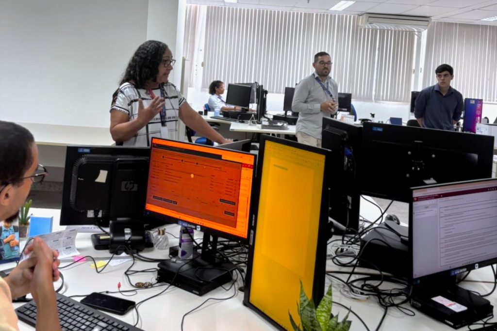18/05/2026 - Faculdade Anhanguera de Feira de Santana em visita técnica às instalações do CEJUSC e do Cartório Integrado de Família