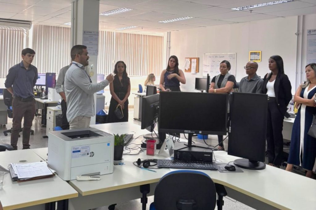 18/05/2026 - Faculdade Anhanguera de Feira de Santana em visita técnica às instalações do CEJUSC e do Cartório Integrado de Família