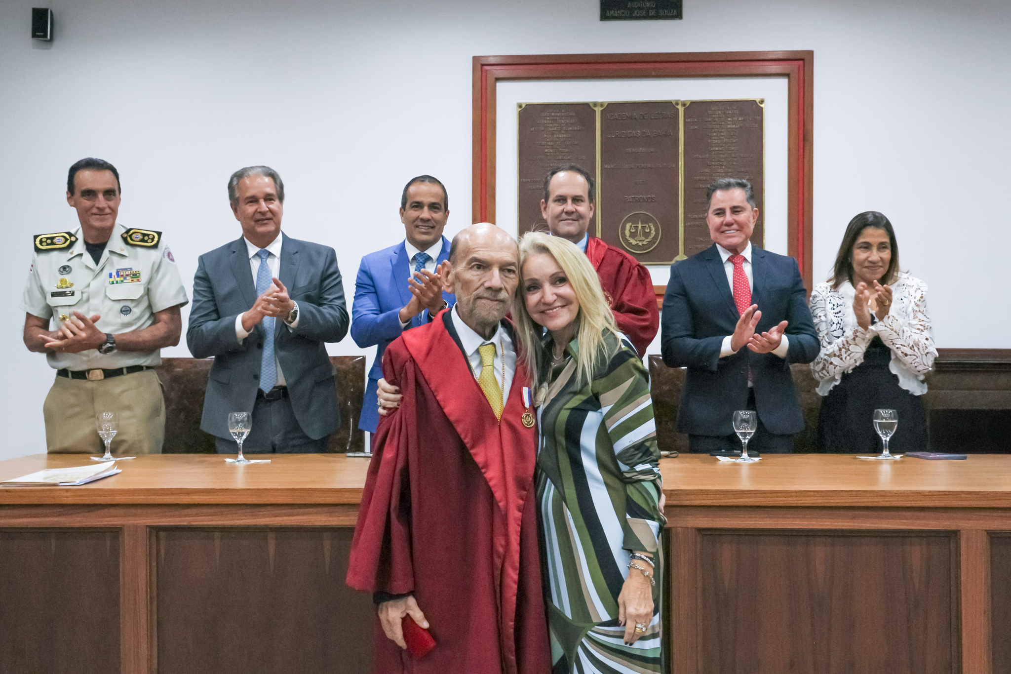 Presidente do TJBA prestigia outorga da Medalha Orlando Gomes ao jurista Sérgio Habib   