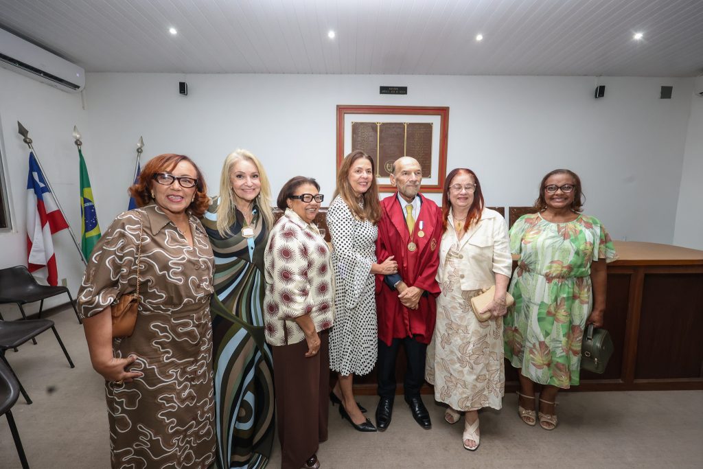 Presidente do TJBA prestigia outorga da Medalha Orlando Gomes ao jurista Sérgio Habib