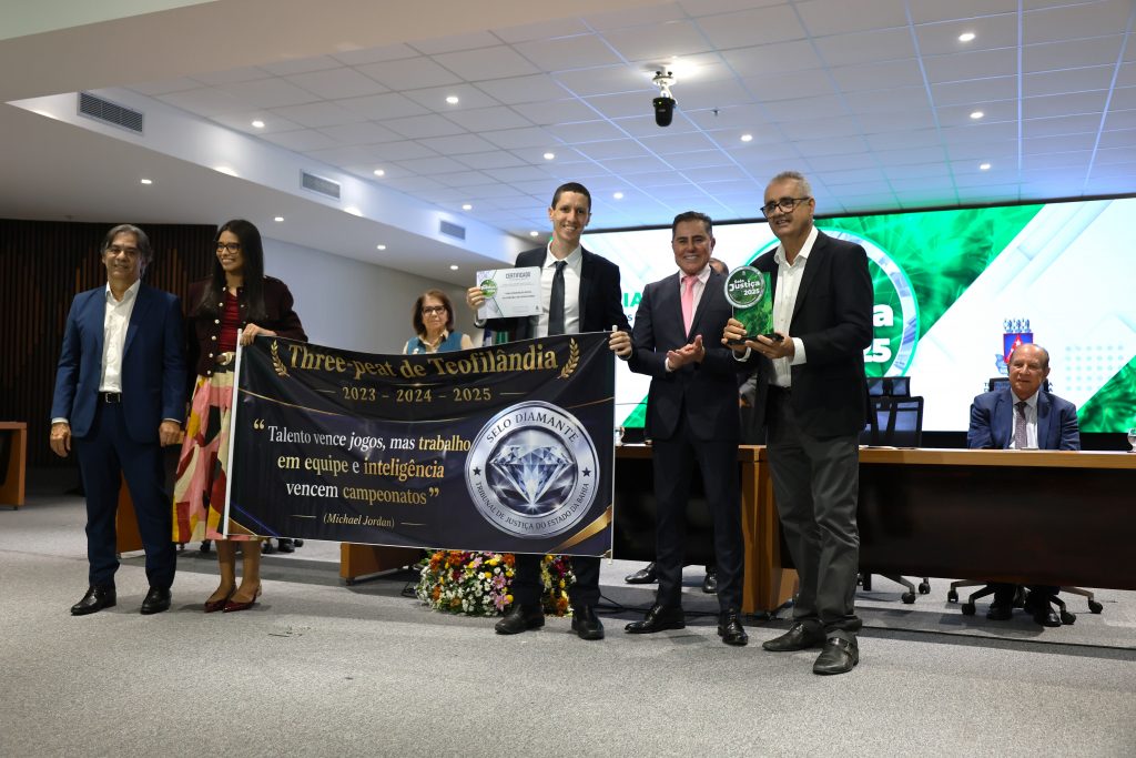 Unidades que alcançaram excelência de atuação em 2025 são premiadas com o Selo Justiça em Números TJBA