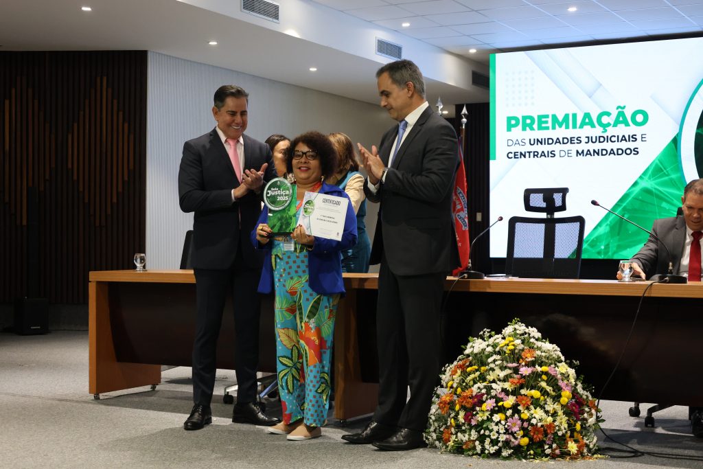 Unidades que alcançaram excelência de atuação em 2025 são premiadas com o Selo Justiça em Números TJBA