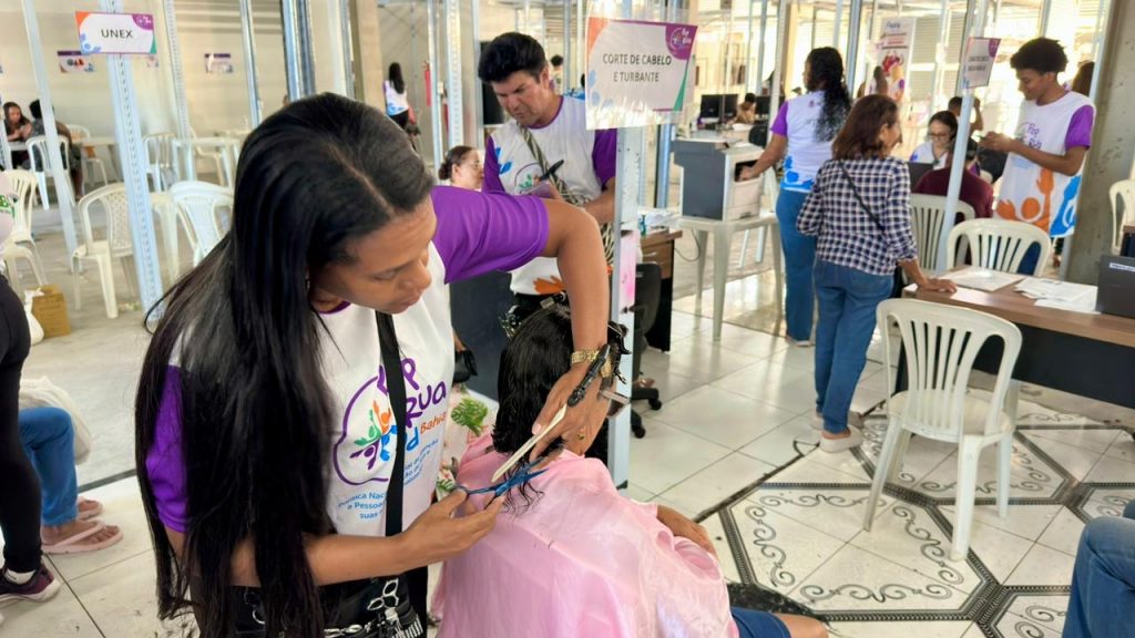Feira de Santana: primeiro Mutirão PopRuaJud no interior do estado encerra com mais de 3 mil atendimentos para a população em situação de rua