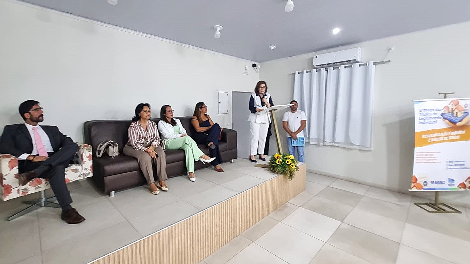 Entrega de títulos de propriedade em Araci abre a Semana Solo Seguro Favela; iniciativa promove regularização fundiária urbana   