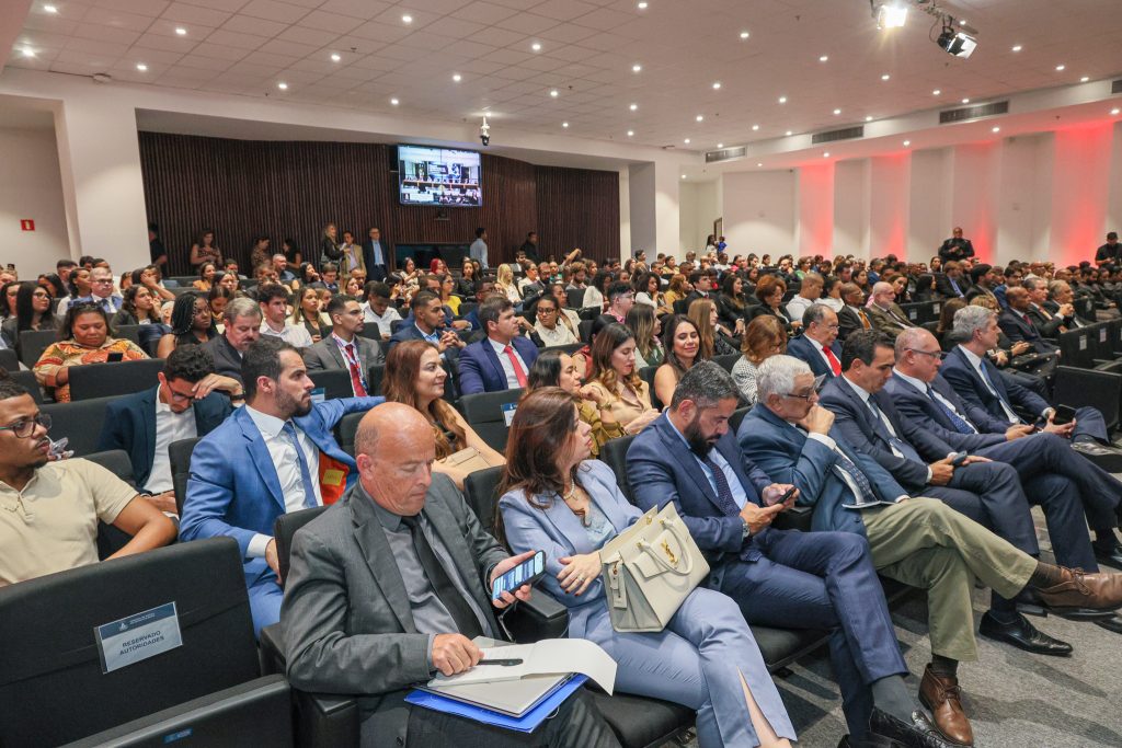 Autoridades e especialistas debatem temas atuais no 1º Encontro Internacional de Ciências Penais, com foco em segurança pública   
