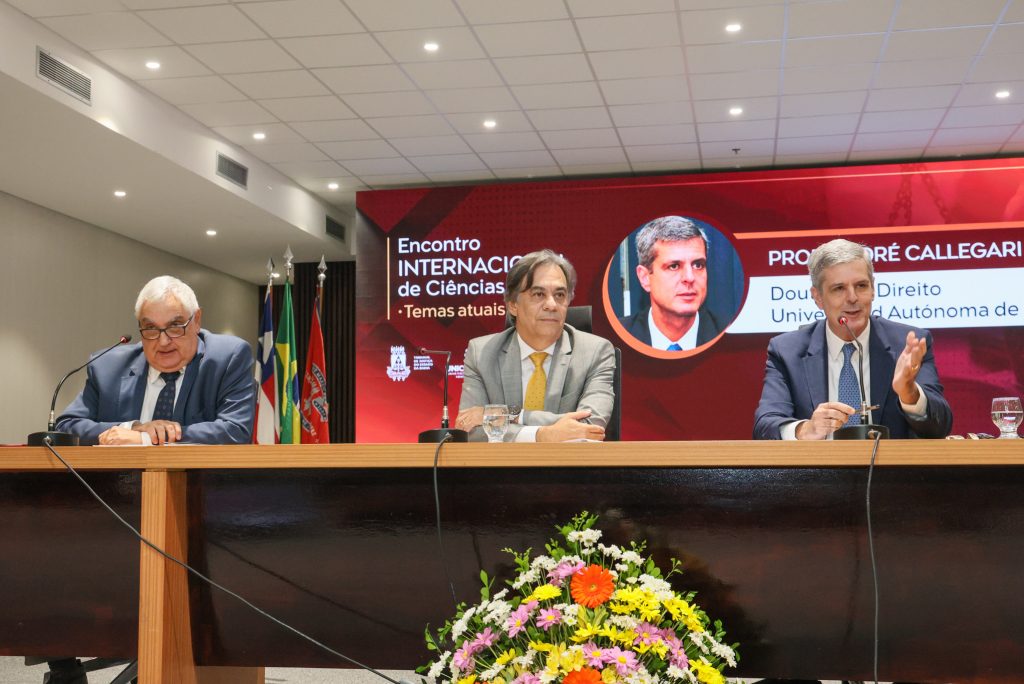 Autoridades e especialistas debatem temas atuais no 1º Encontro Internacional de Ciências Penais, com foco em segurança pública   