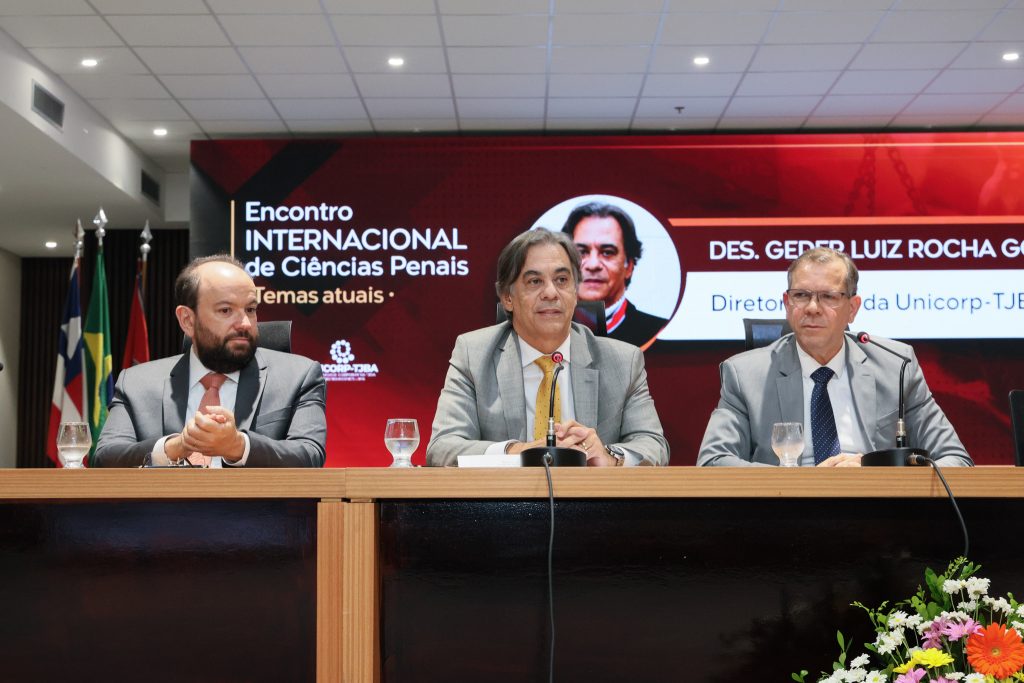Autoridades e especialistas debatem temas atuais no 1º Encontro Internacional de Ciências Penais, com foco em segurança pública   