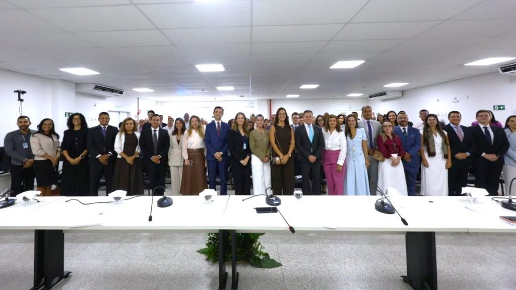 Projeto TJBA Acelera é lançado com meta de reduzir tempo de tramitação de processos na Bahia; abertura ocorreu em Feira de Santana