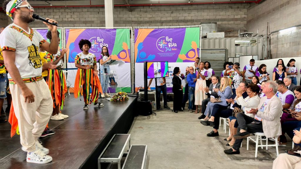 TJBA leva mutirão PopRuaJud para Feira de Santana com a oferta de serviços para a população em situação de rua   