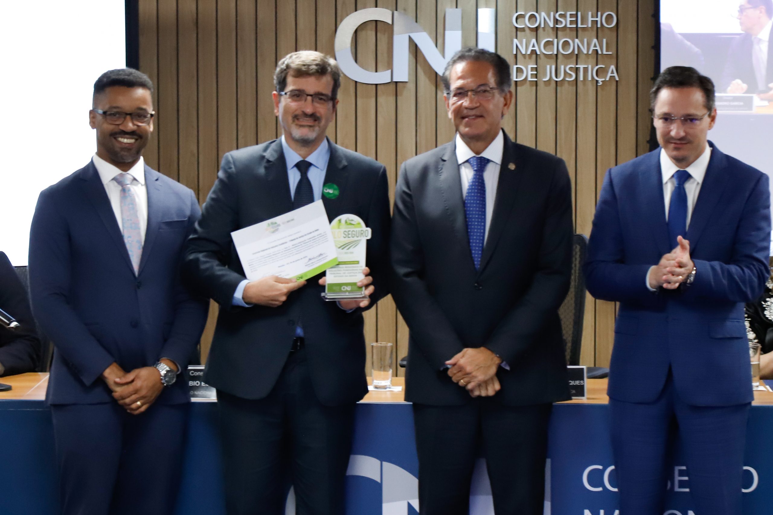 TJBA é premiado no Prêmio Solo Seguro do CNJ com o projeto Caravanas Regionais de Soluções Fundiárias  