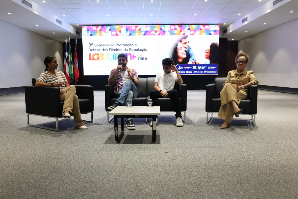 TJBA debate garantia dos direitos das minorias durante semana voltada para população LGBTQIAPN+
