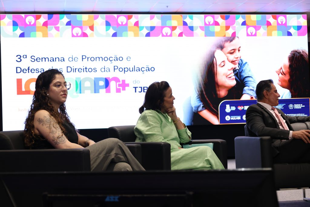 “Empregabilidade para Pessoas Trans” é o tema de abertura da 3ª Semana de Promoção e Defesa dos Direitos da População LGBTQIAPN+ do TJBA