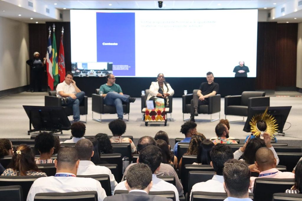 TJBA debate garantia dos direitos das minorias durante semana voltada para população LGBTQIAPN+