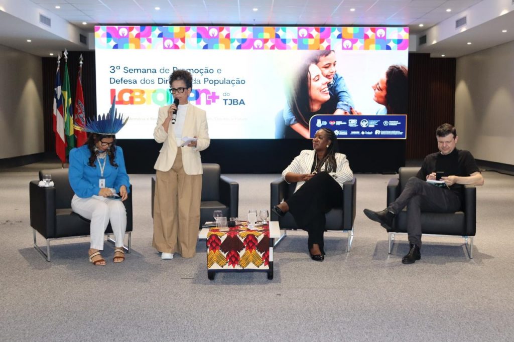 TJBA debate garantia dos direitos das minorias durante semana voltada para população LGBTQIAPN+