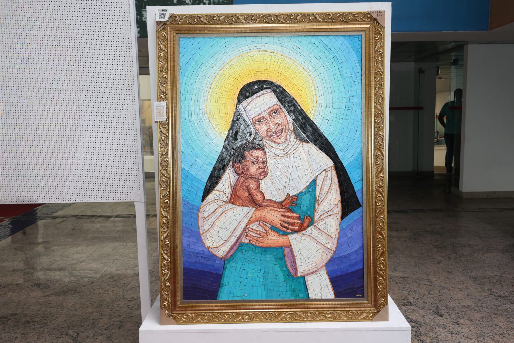 17/06/2026 - Exposição de Mosaicos em Papel no átrio do TJBA  