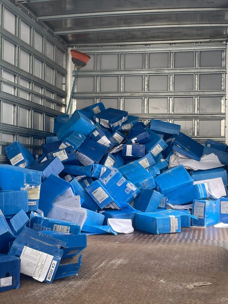 Gestão documental: TJBA realiza eliminação de documentos administrativos de mais de 2 mil processos da Defesa do Consumidor