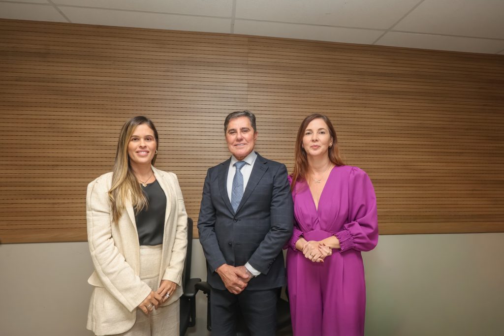 “O advogado é a voz do cidadão”, afirma o Presidente do TJBA em reunião com subseções da OAB-BA