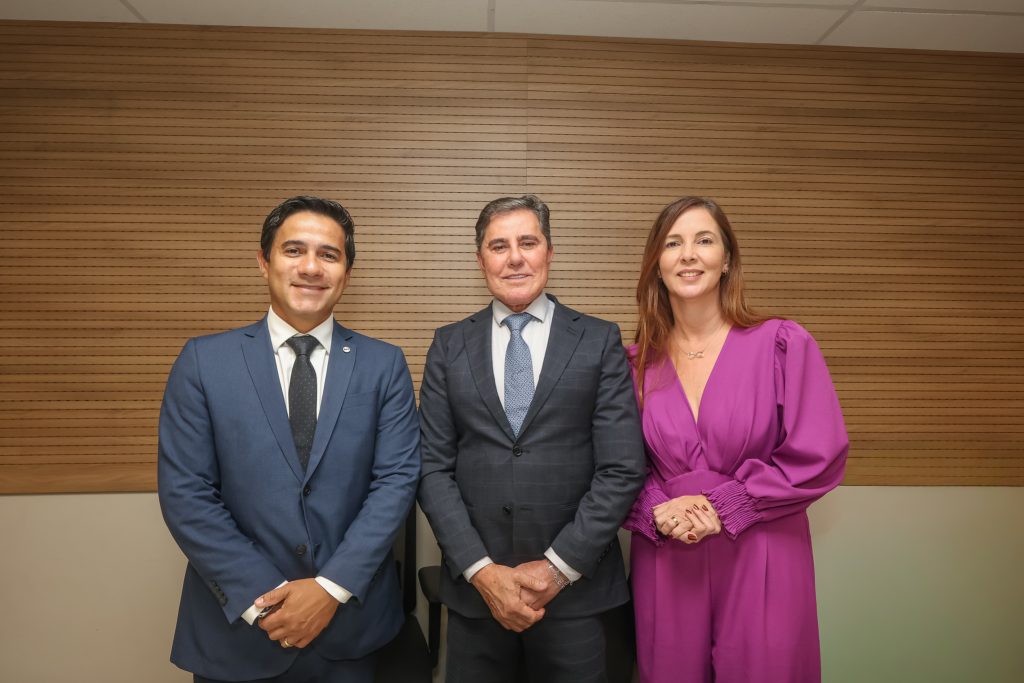“O advogado é a voz do cidadão”, afirma o Presidente do TJBA em reunião com subseções da OAB-BA