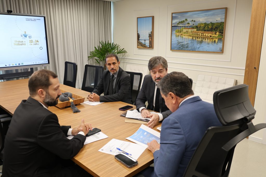 20/07/2026 - Presidente do TJBA se reúne com representantes da Advocacia-Geral da União