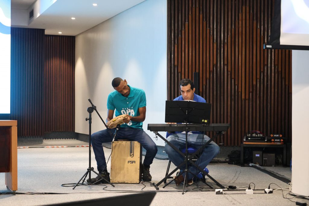 35 anos da Lei de Cotas para Pessoas com Deficiência é celebrado no TBJA com debate, palestras e apresentação musical   