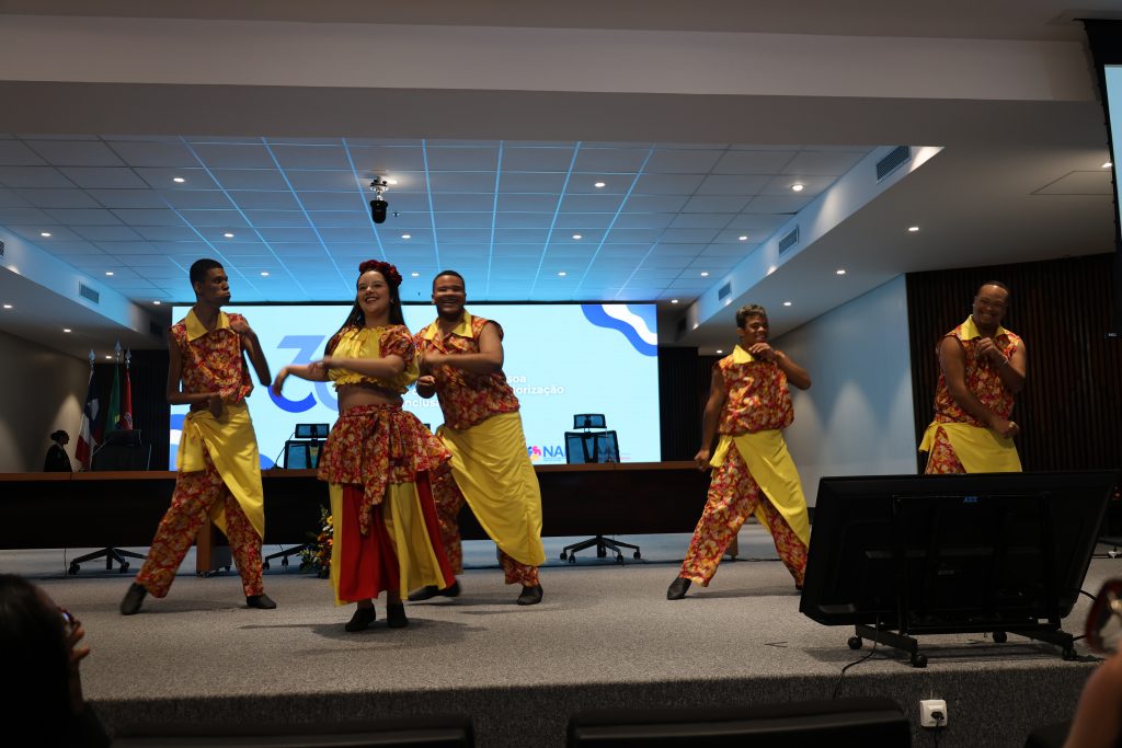 35 anos da Lei de Cotas para Pessoas com Deficiência é celebrado no TBJA com debate, palestras e apresentação musical   