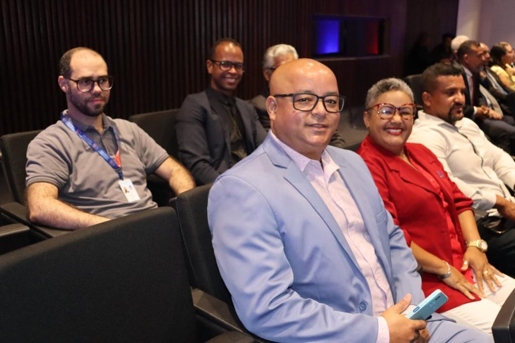 Presidente do TJBA homenageia motoristas e destaca papel essencial da categoria para o funcionamento do Judiciário   