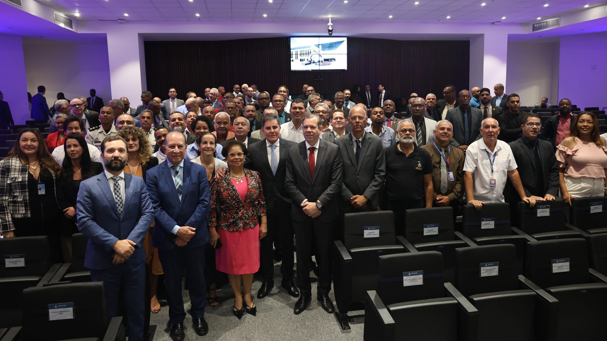 Presidente do TJBA homenageia motoristas e destaca papel essencial da categoria para o funcionamento do Judiciário   