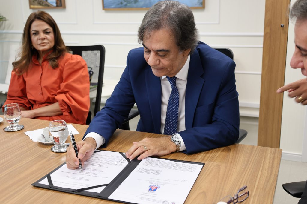 Avanço na qualificação das decisões judiciais para o cidadão é foco de Termo de Cooperação Técnica entre o TJBA e Associação dos Procuradores do Estado  