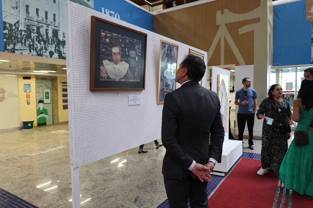 TJBA recebe exposição em homenagem a Santa Dulce dos Pobres   