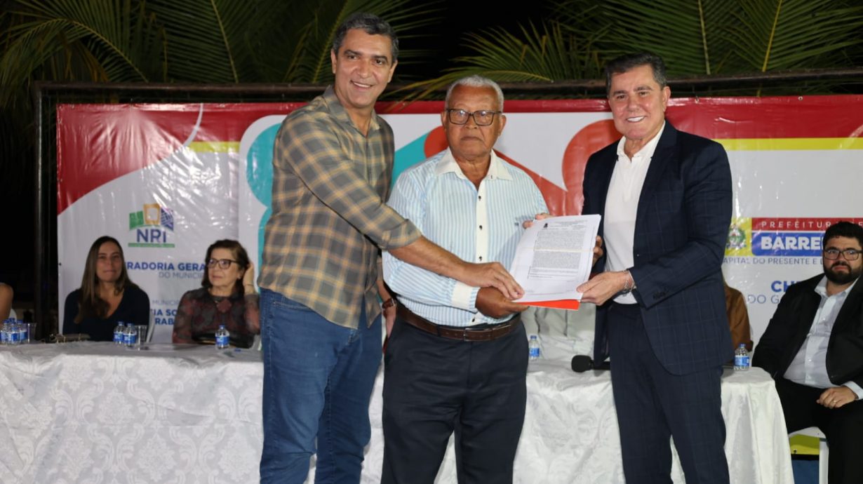 TJBA participa da entrega de 277 títulos de propriedade de imóveis a moradores de Barreiras  
