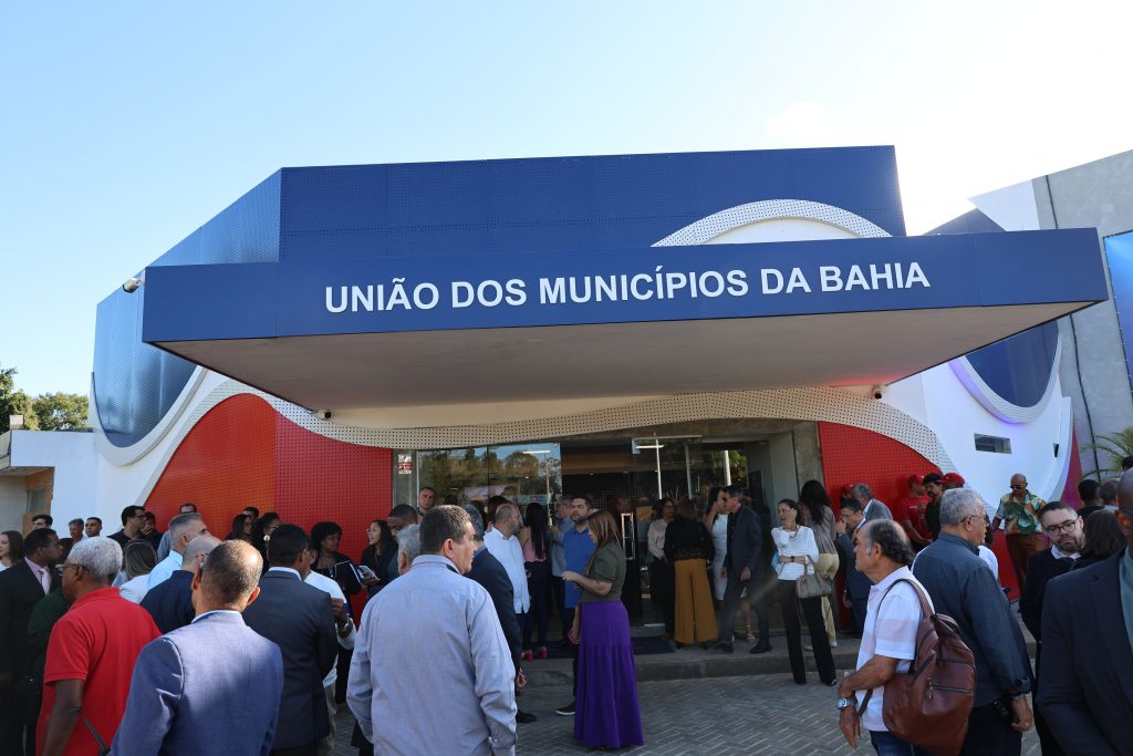 13-08-2026 - Outorga da Comenda Governador João Durval Carneiro ao Presidente do TJBA