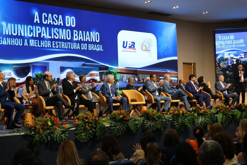 13-08-2026 - Outorga da Comenda Governador João Durval Carneiro ao Presidente do TJBA