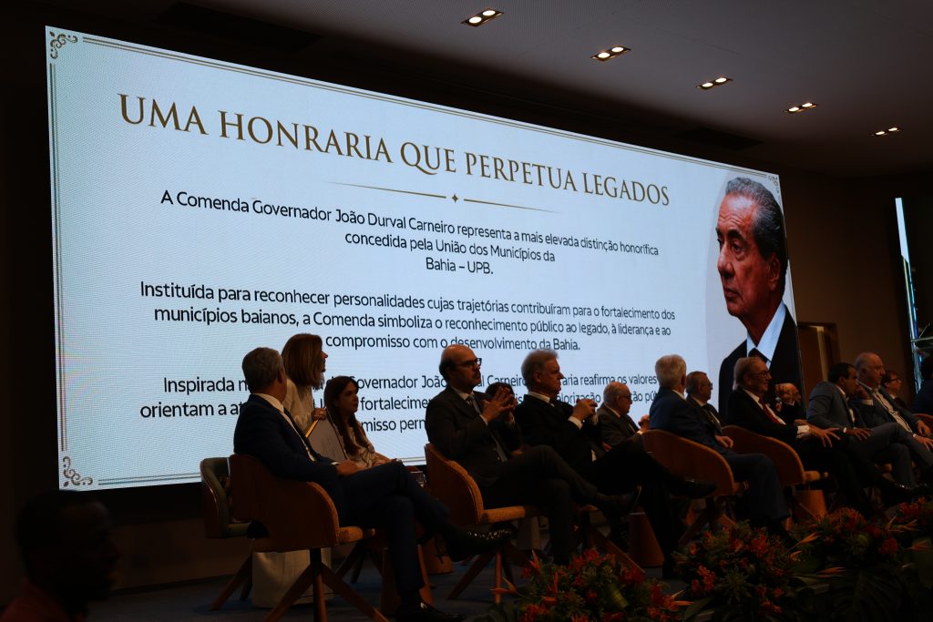 13-08-2026 - Outorga da Comenda Governador João Durval Carneiro ao Presidente do TJBA