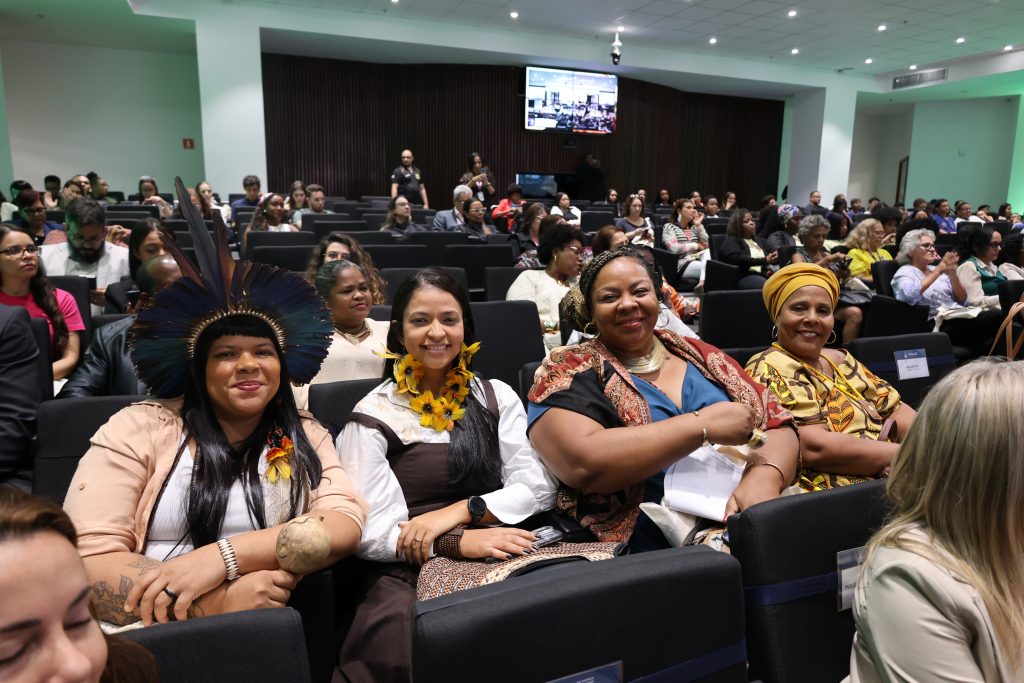 TJBA abre a 33ª Semana da Justiça pela Paz em Casa com diálogo sobre defesa das mulheres vítimas de violência