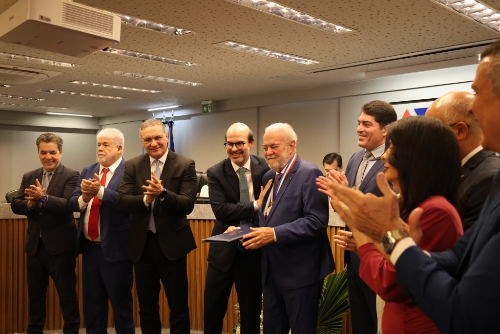 21/08/2026 - TJBA prestigia os 111 anos de fundação do TCE  