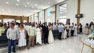 Enfim Juntos: 64 casais oficializam união em casamento coletivo realizado em Barreiras  