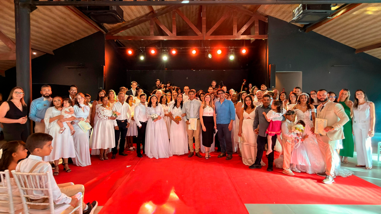 Enfim Casados: 59 casais celebram o amor e oficializam união em Luís Eduardo Magalhães   